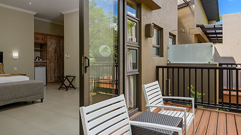 Four Bedroom Chalet with Splash Pool