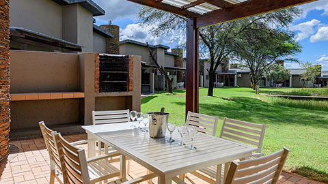 Three Bedroom Chalet with Patio