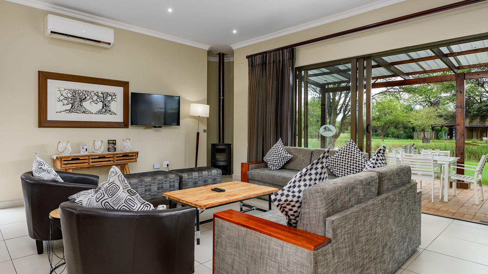 Two Bedroom Family Chalet with Patio